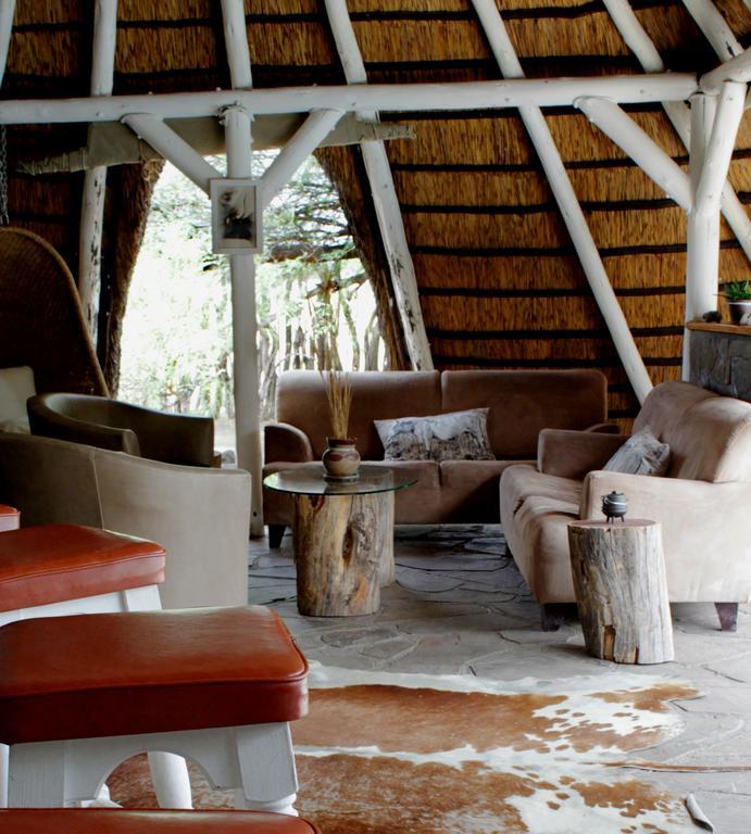 The Elegant Farmstead Hotel Okahandja Exterior photo